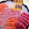 夢見買生魚片的 17 個夢境解釋：夢見吃變質的生魚片 、夢見打包壽司帶回家