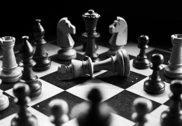夢見國際象棋：45種類型及其解釋