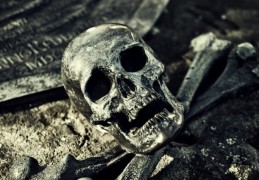 夢見亡父再次去世的 9 個夢境解釋：夢見再次參加亡父的葬禮、夢見亡父