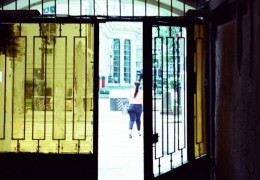 夢見敞開的門 ：11 個意義和象徵