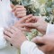 ​夢見與名人結婚的 9 個夢境解釋：夢見與名人共進晚餐、 夢見與名人同行
