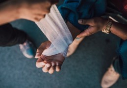 夢見被重要事物傷害：5 個意義和象徵