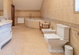 夢見清理馬桶的 9 個夢境解釋：夢見髒廁所 、夢見壞掉的馬桶