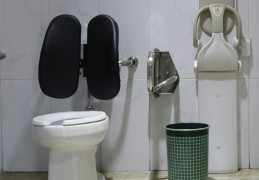 夢見馬桶的 10 個夢境解釋：夢見馬桶堵塞 、夢見馬桶壞掉