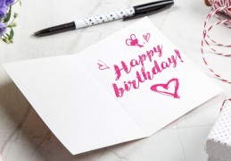 夢見生日賀卡 ：16 個意義和象徵