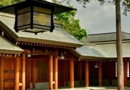 夢見在神社遇見某人：6 個意義和象徵