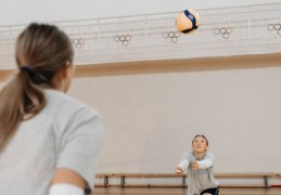 夢見觀看排球比賽：9 個意義和象徵