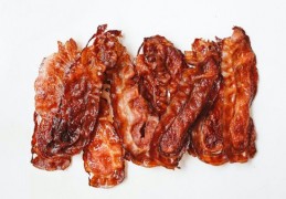 夢見培根：60種場景與解釋