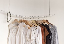 夢見衣服：126 個場景及其解釋