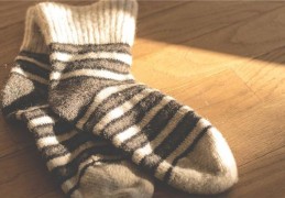 夢見襪子是什麼意思？夢境預示什麼