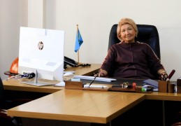 夢見夢見與總統本人會面的 9 個夢境解釋：夢見與總統交談、 夢見收到總統的禮物