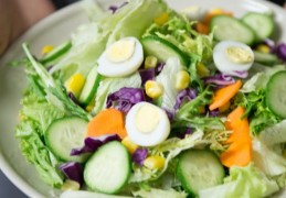  夢見白菜的 8 個夢境解釋：夢見搬運白菜 、夢見泡菜