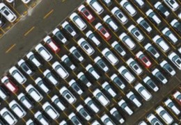 夢見大型停車場是什麼意思？意義和象徵、心理狀態、情境解讀