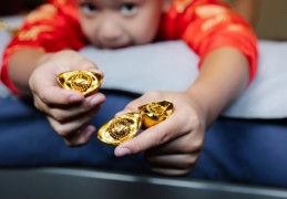 夢見失去黃金的 9 個夢境解釋：夢見自己弄丟金幣、夢見失去一條金條
