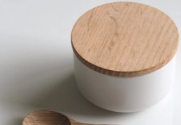 夢見碗的 25 個夢境解釋：夢見洗碗、夢見掉碗、夢見破碗