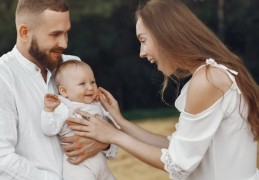 夢見父母玩得很開心：12 個意義和象徵