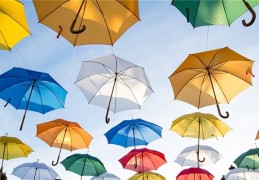夢見雨傘是什麼意思？夢境預示什麼