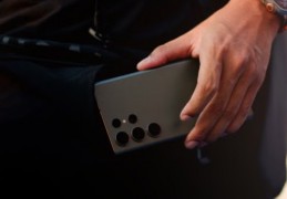 夢見智慧型手機運作是什麼意思？意義和象徵、心理狀態、情境解讀