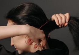 夢見用緞帶綁頭髮 ：10 個意義和象徵