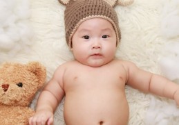 夢見帶嬰兒的 8 個夢境解釋：夢見拋棄嬰兒、夢見與嬰兒微笑