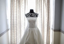 夢見婚紗的含義：45種場景與解釋