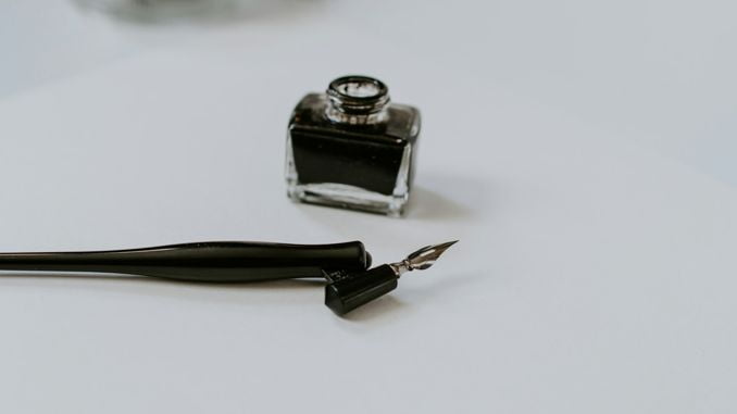 夢見墨水:41種場景與解釋 夢見墨水:41種場景與解釋