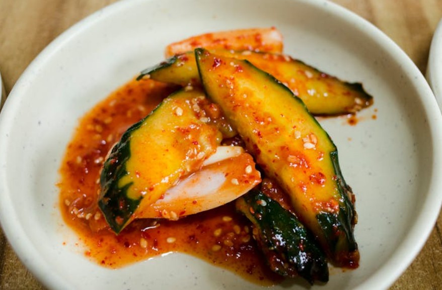 夢見高麗菜泡菜的 9 個夢境解釋：夢見儲存高麗菜泡菜、夢見偷高麗菜泡菜