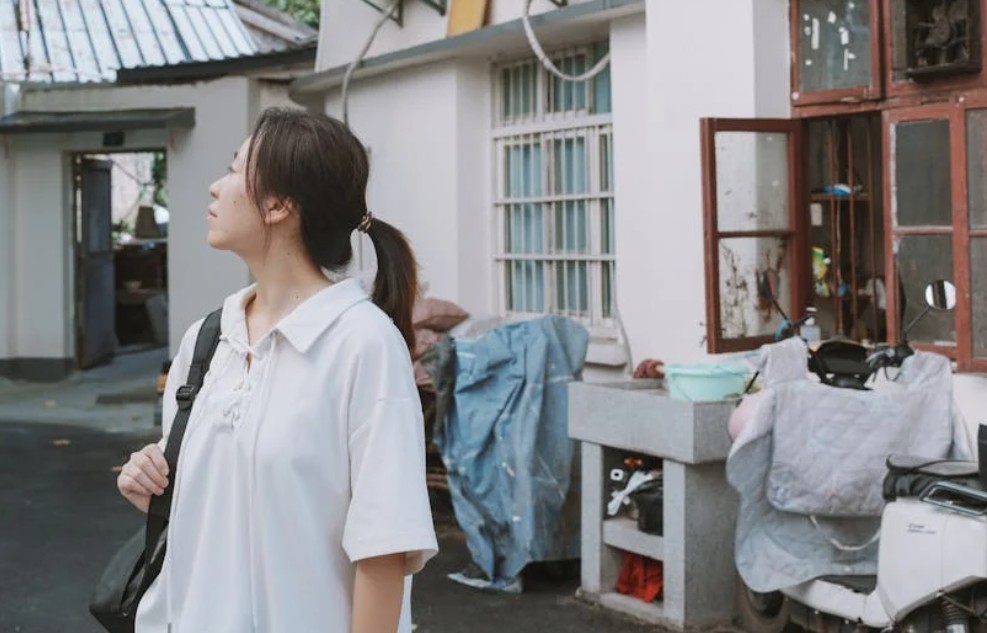 夢見迎接外國人 ：13 個意義和象徵