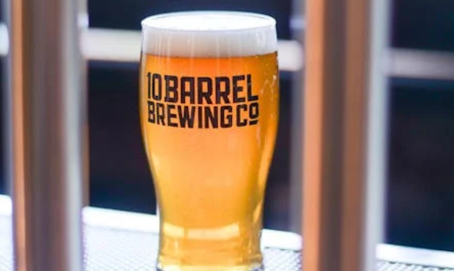 夢見啤酒：13 個意義和象徵