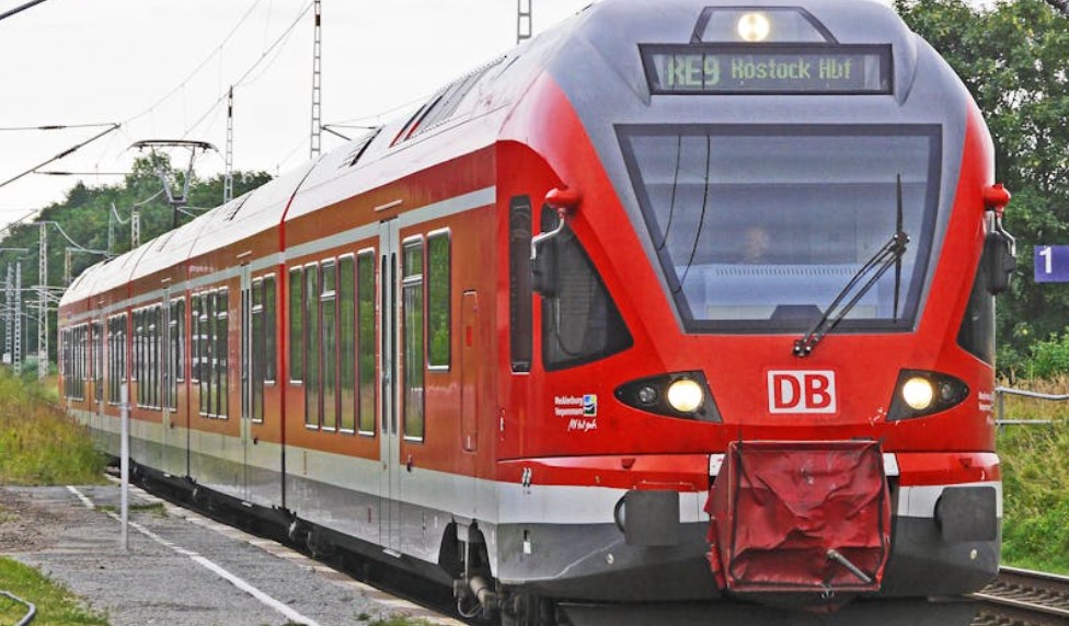 夢見無法搭火車回家：12 個意義和象徵