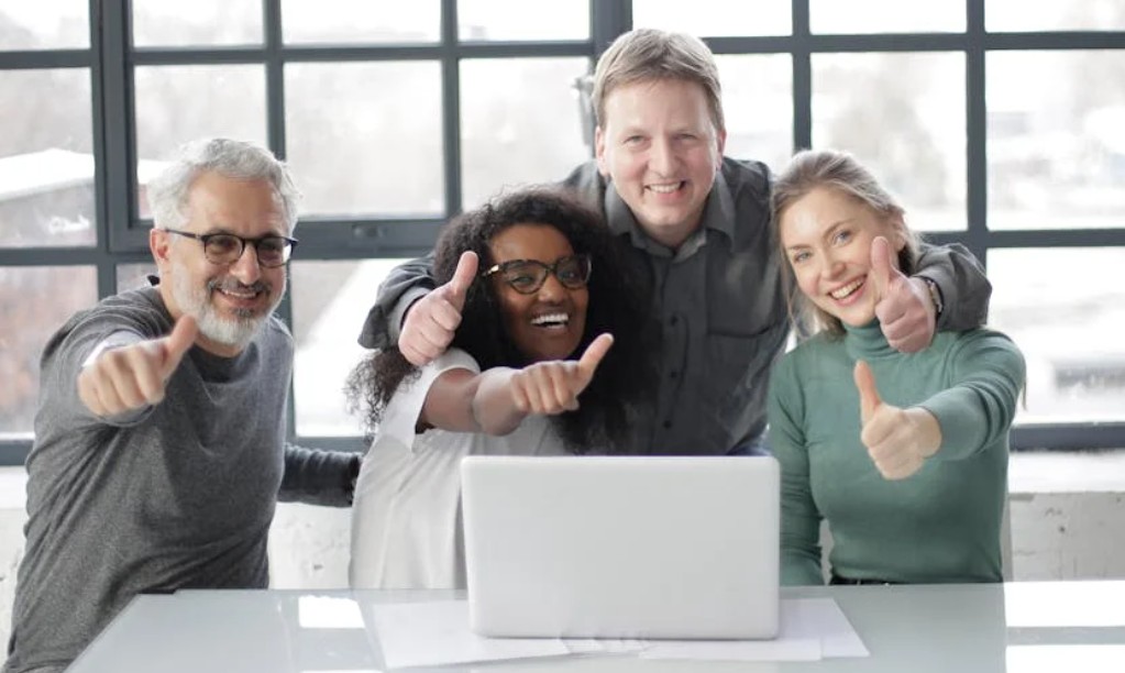 夢見工作中被讚美 ：9 個意義和象徵