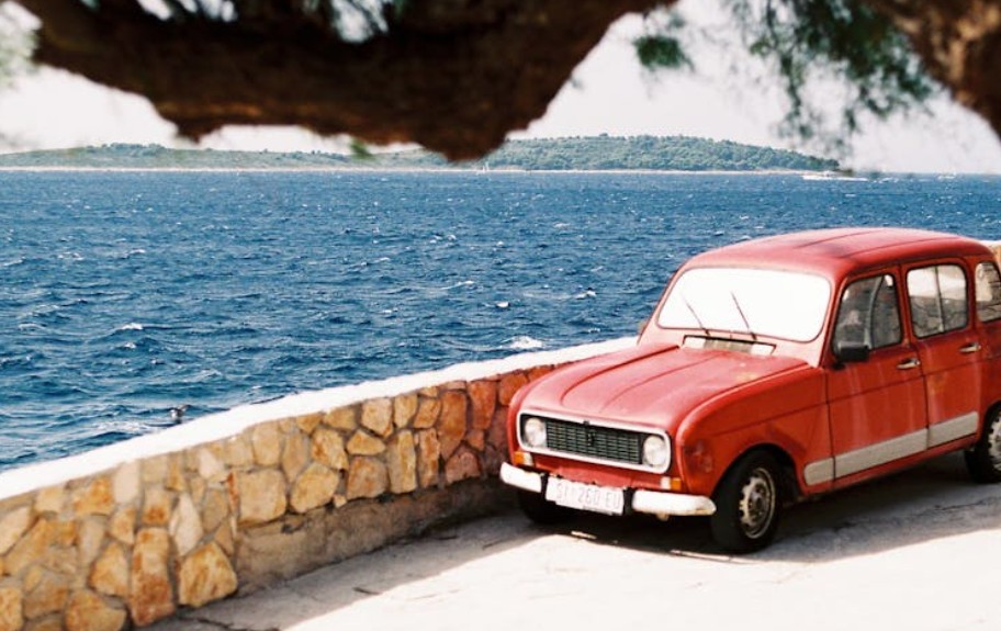 夢見搭公車去海邊 ：6 個意義和象徵