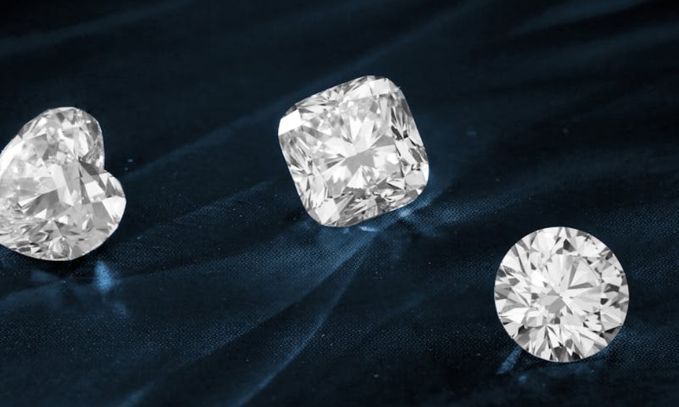 夢見尋找鑽石：10 個意義和象徵