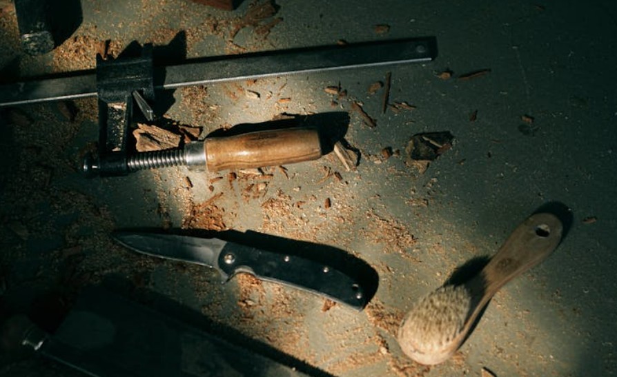 夢見謀殺屍體的 9 個夢境解釋:夢見轉身離開求助者 、夢見被警察追捕 夢見謀殺屍體的 9 個夢境解釋:夢見轉身離開求助者 、夢見被警察追捕