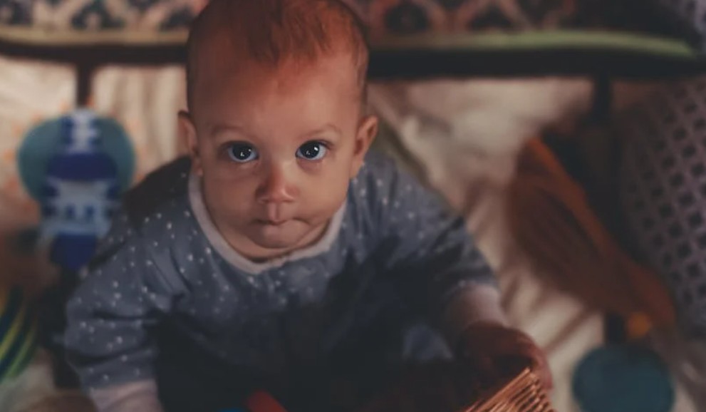 夢見嬰兒的 9 個夢境解釋：夢見有個孩子、夢見嬰兒微笑