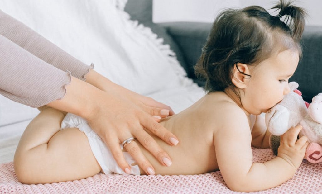 夢見寶寶拉屎的 9 個夢境解釋:夢見嬰兒在媽媽懷裡拉屎、夢見嬰兒便便 夢見寶寶拉屎的 9 個夢境解釋:夢見嬰兒在媽媽懷裡拉屎、夢見嬰兒便便