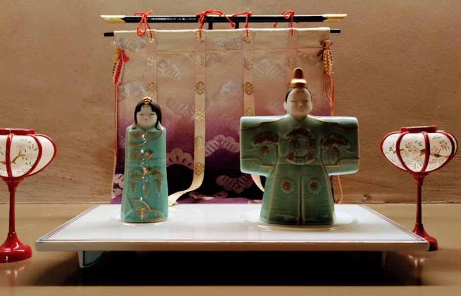 夢見被日本娃娃攻擊:7 個意義和象徵 夢見被日本娃娃攻擊:7 個意義和象徵