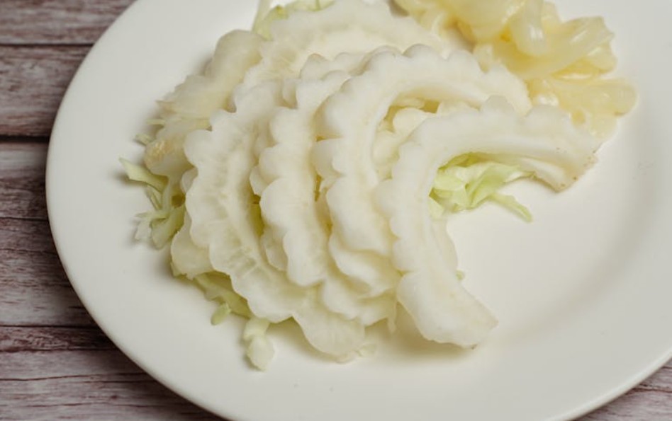 夢見吃白菜的 9 個夢境解釋：夢見一片白菜菜田、夢見分發中國白菜