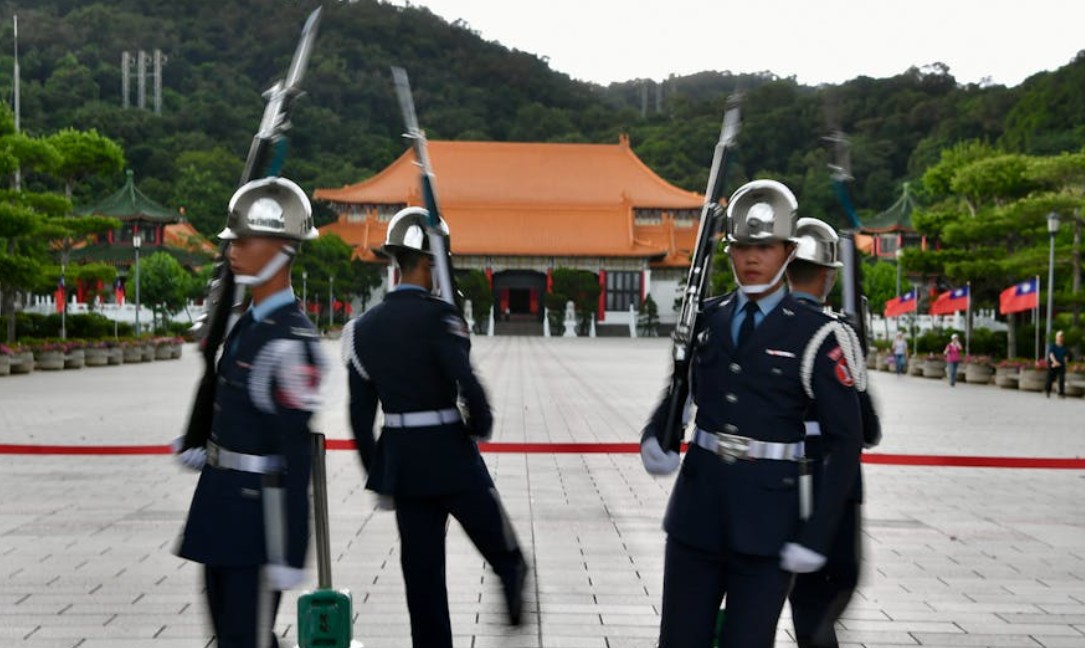 夢見殺死總統的 9 個夢境解釋：夢見與總統共餐、夢見總統逮捕你