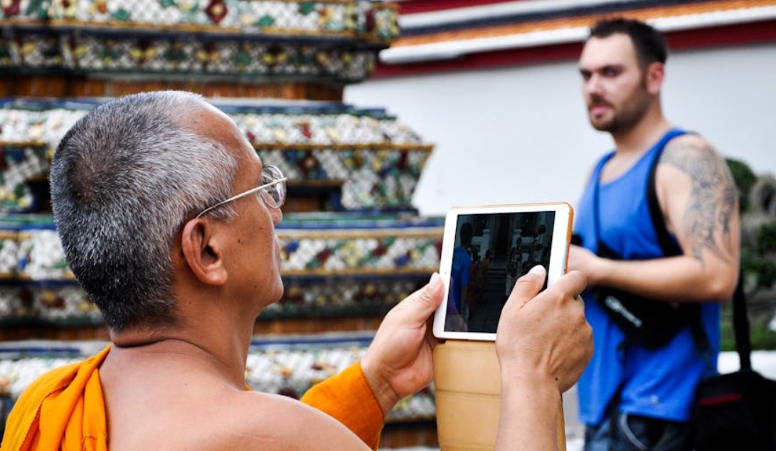 夢見成為僧侶的 9 個夢境解釋：夢見一位和尚生氣、夢見一位僧侶將死