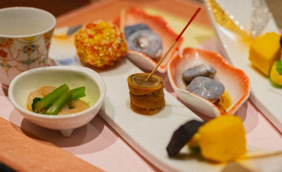 夢見吃日本料理是什麼意思?意義和象徵、心理狀態、情境解讀 夢見吃日本料理是什麼意思?意義和象徵、心理狀態、情境解讀