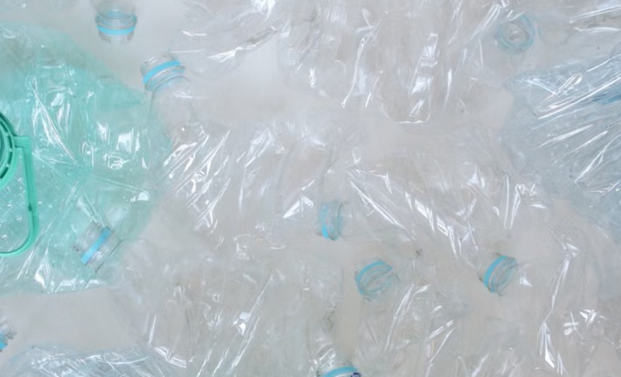 夢見塑膠是什麼意思？意義和象徵、心理狀態、情境解讀